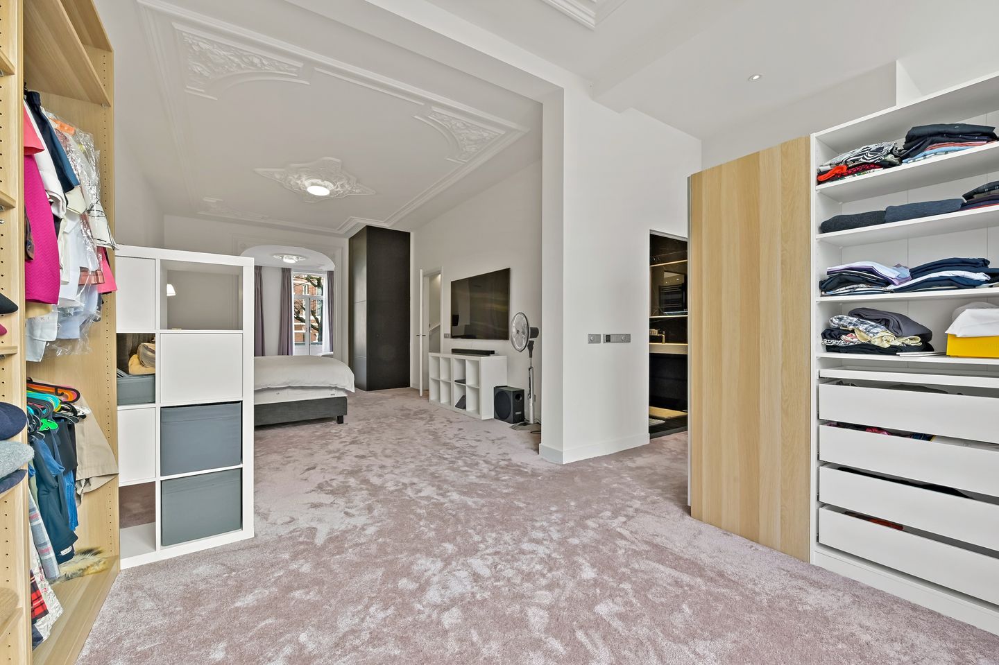 Fully Renovated Monumental Townhouse with Lift in Benoordenhout — 34