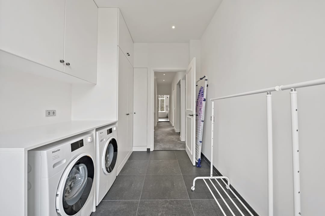 Fully Renovated Monumental Townhouse with Lift in Benoordenhout — 55