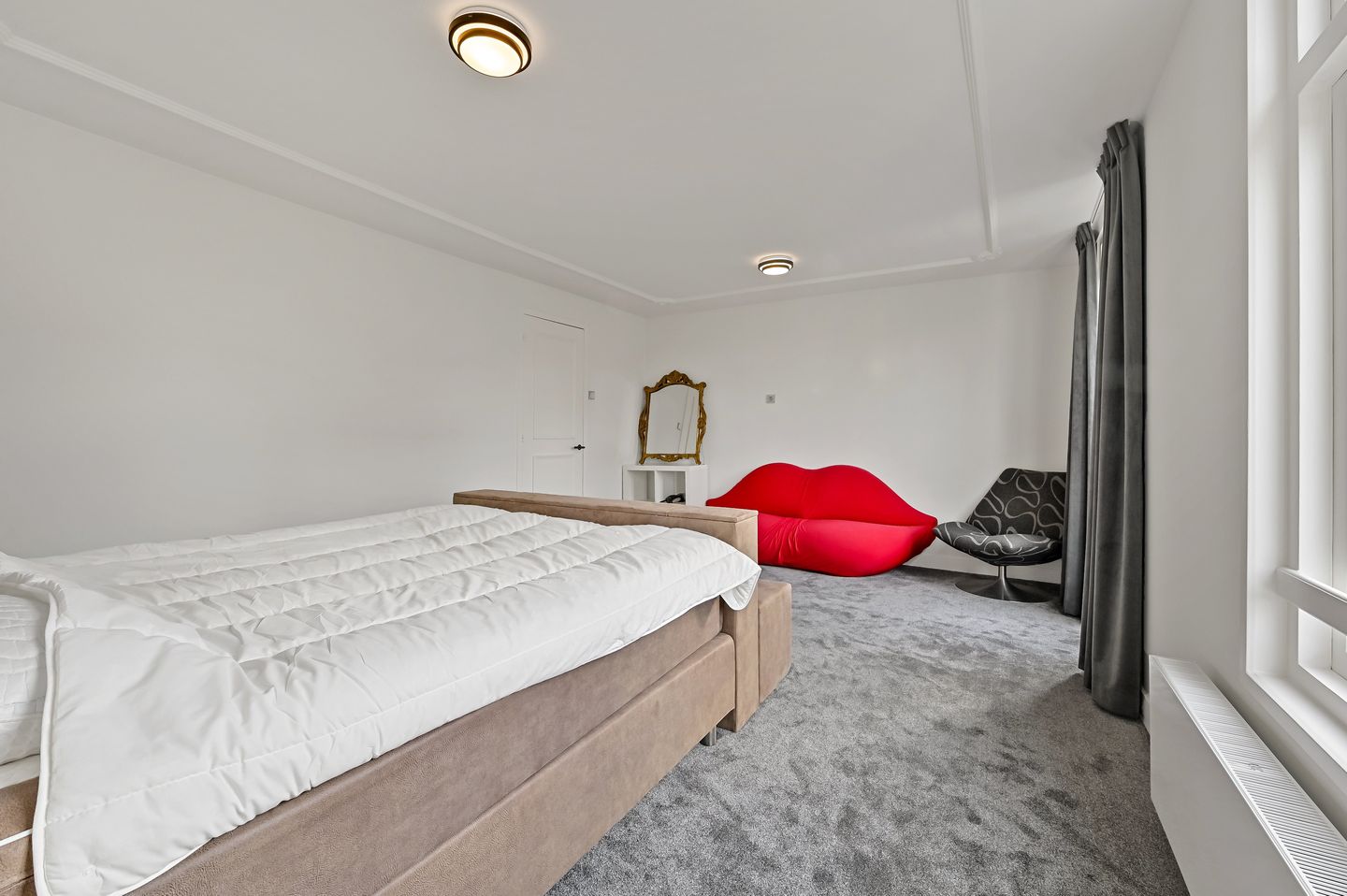 Fully Renovated Monumental Townhouse with Lift in Benoordenhout — 69