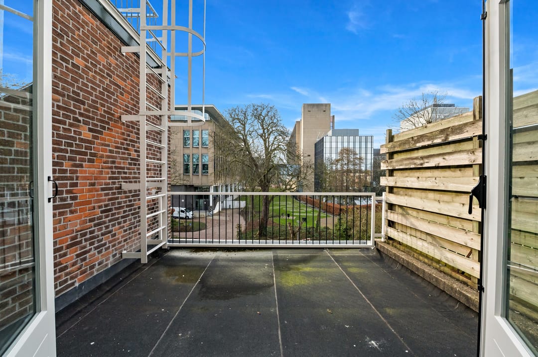 Fully Renovated Monumental Townhouse with Lift in Benoordenhout — 45