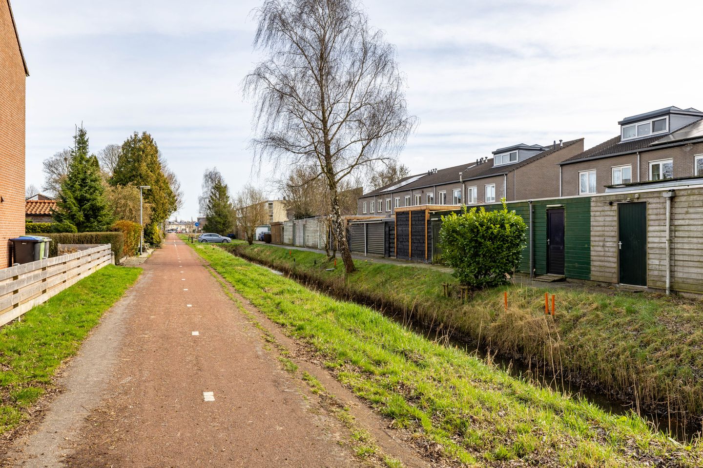 Photo 49 of Wobbe Hendrik Alkemastraat 59