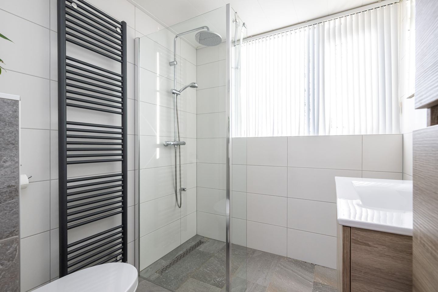 Photo 19 of Dorpsweg 93