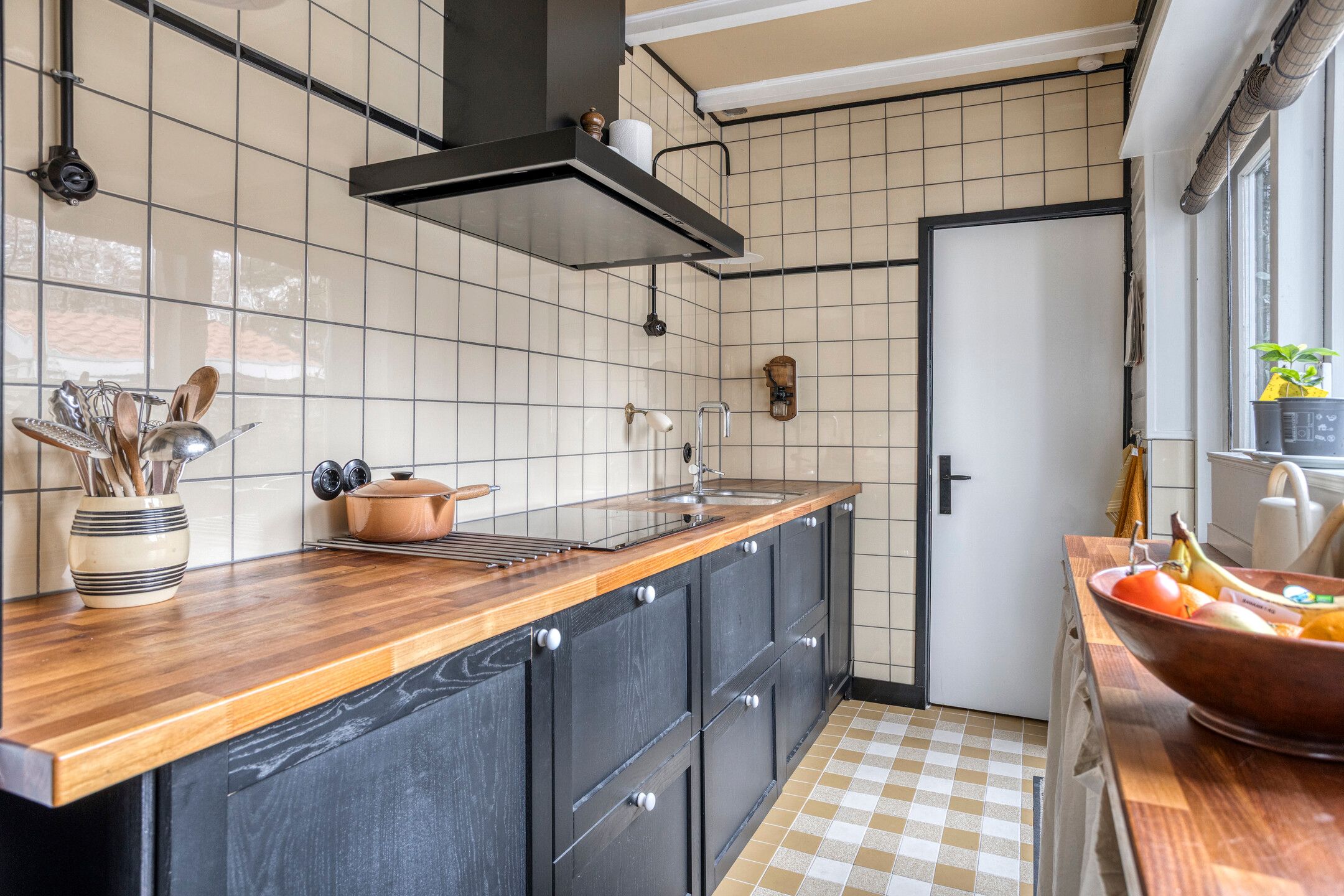 Attractive terraced home with city garden in the center of Middelburg — 24