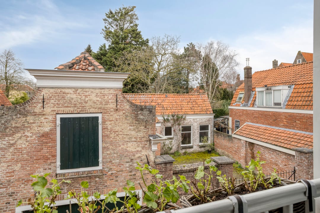 Attractive terraced home with city garden in the center of Middelburg — 41