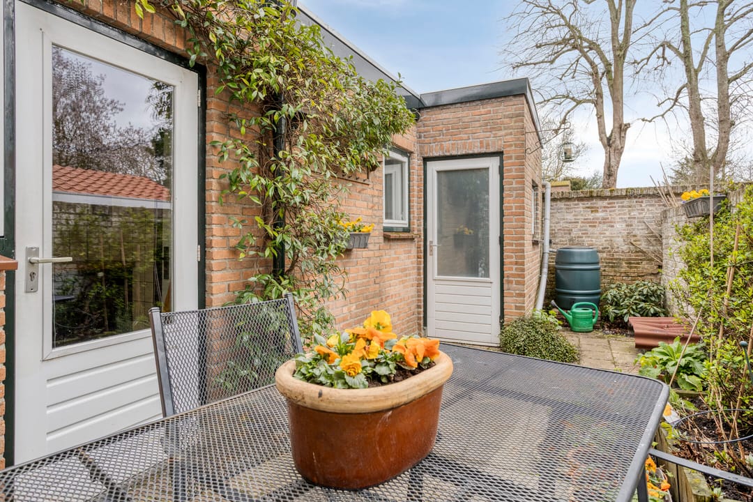 Attractive terraced home with city garden in the center of Middelburg — 43