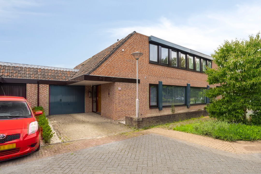 Foto 2 van Middelmeet 45