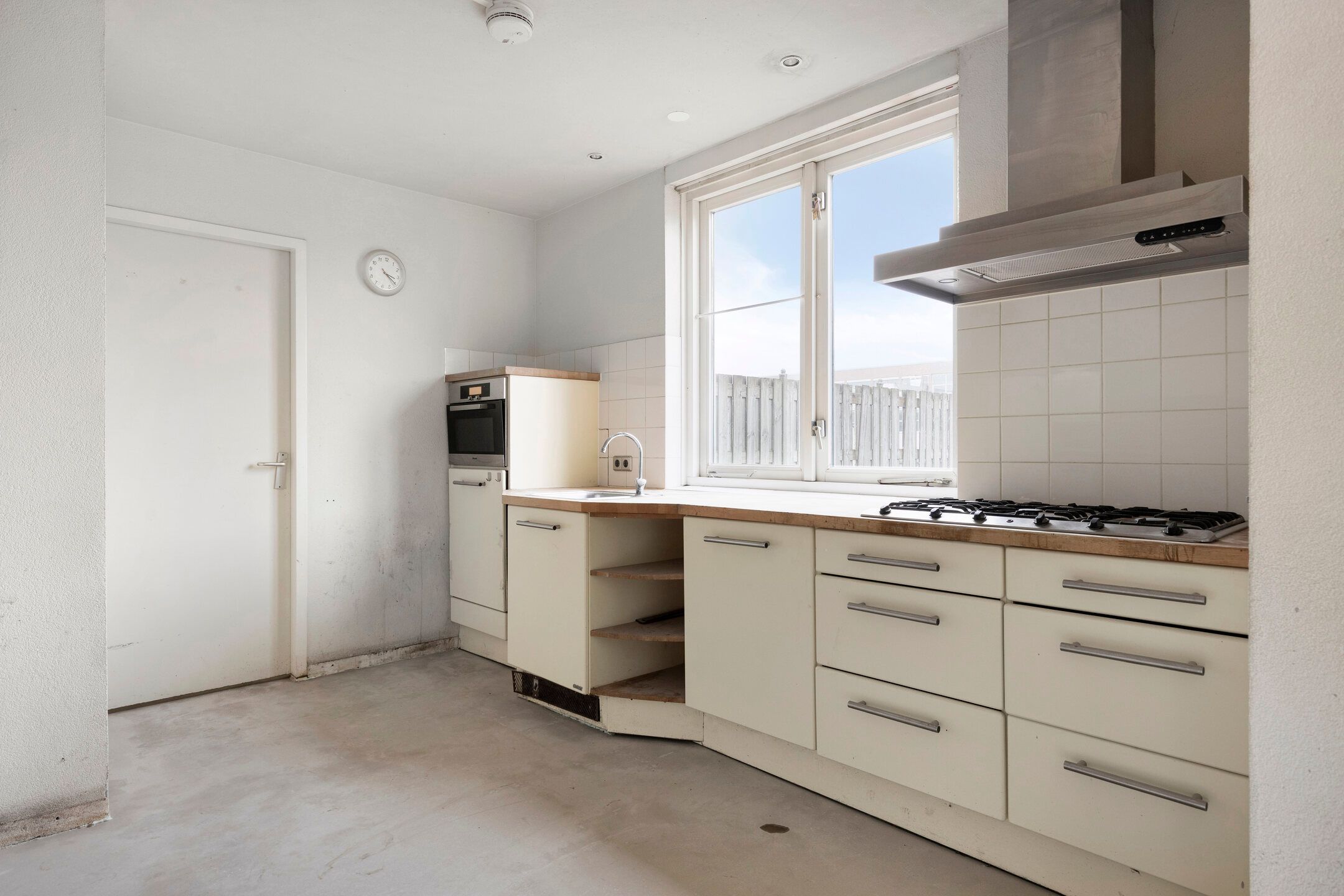 Photo 24 of Rechterstraat 40