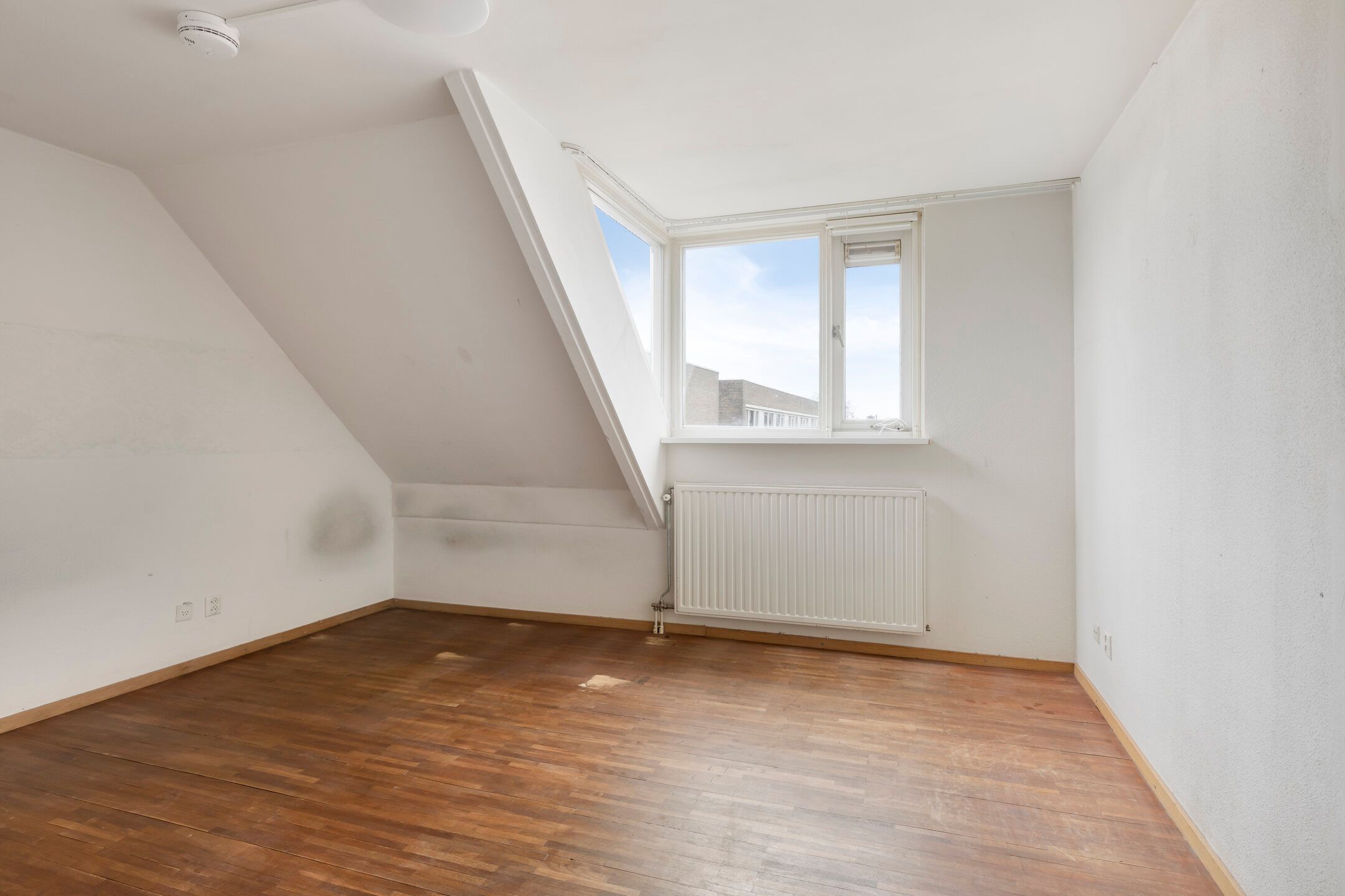 Photo 30 of Rechterstraat 40