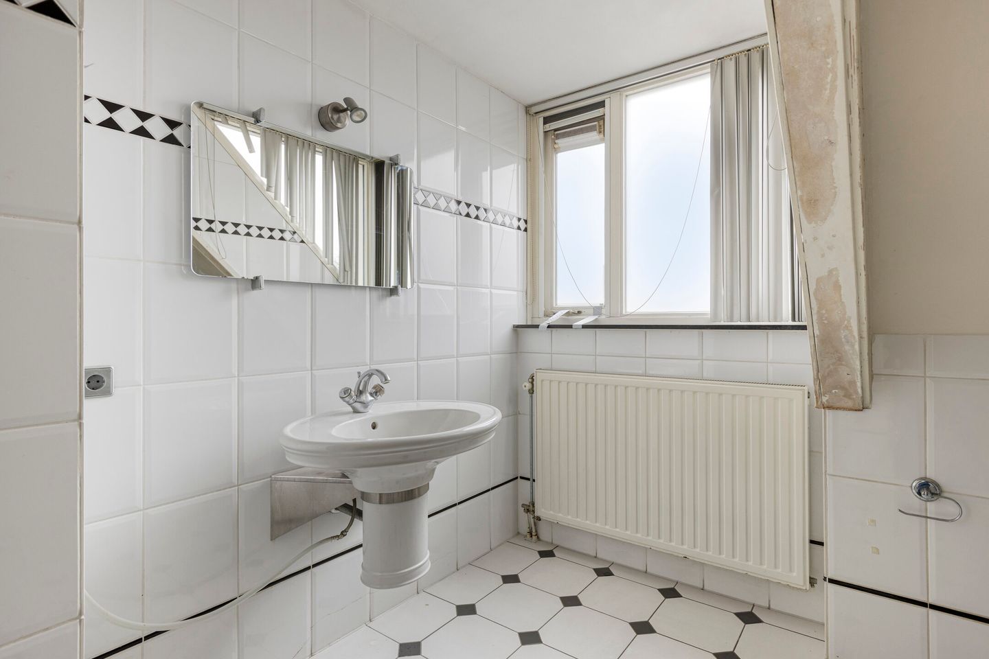 Photo 34 of Rechterstraat 40