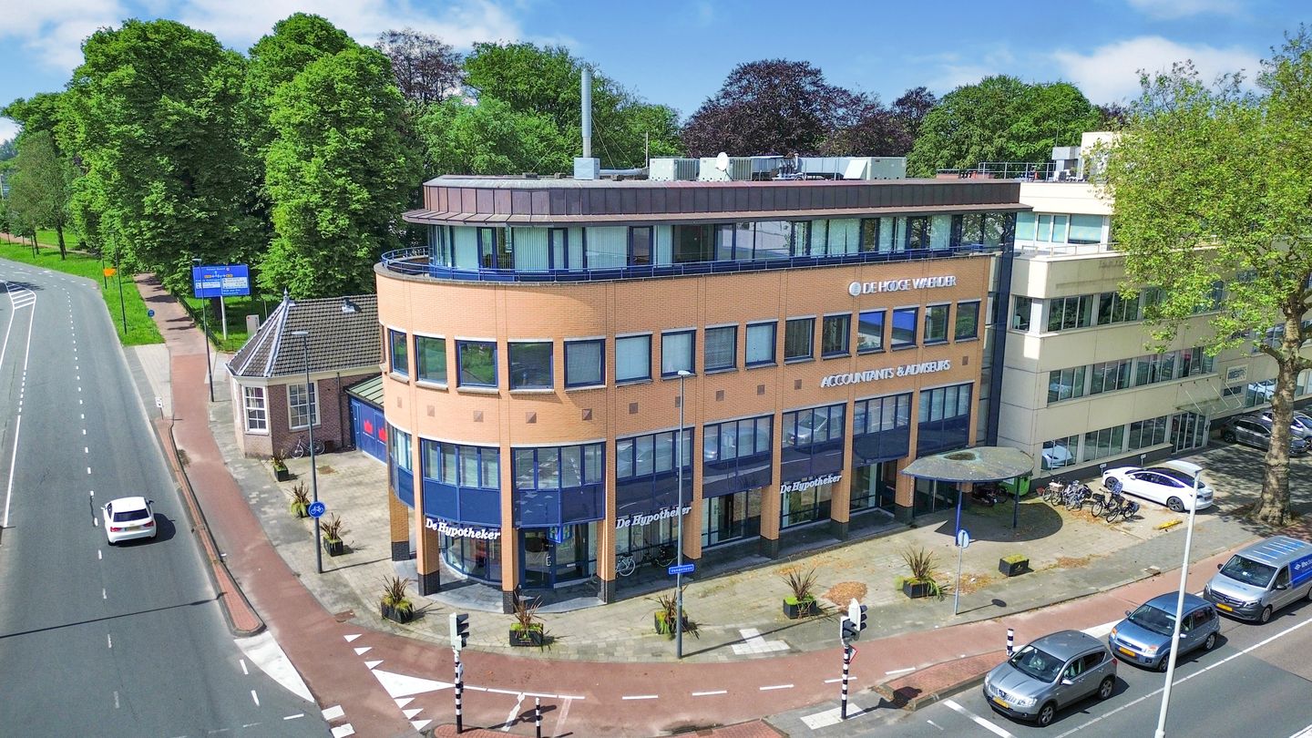 Bekijk foto 1 van Vondellaan 4-C