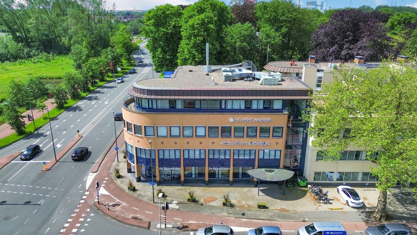 Bekijk foto 2 van Vondellaan 4-C