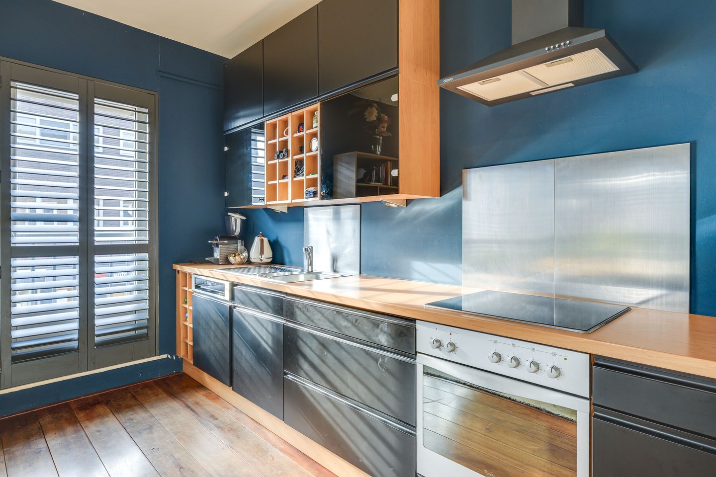 Foto 10 van Veestraat 24-C