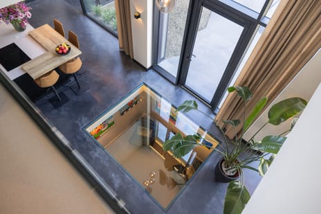 Hoek 9 secondary image