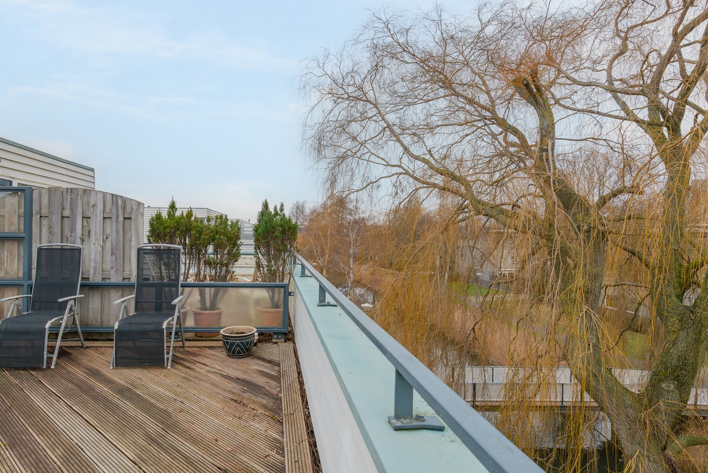 Spacious Family Home with Water View and Roof Terrace in Amsterdam De Aker — 33