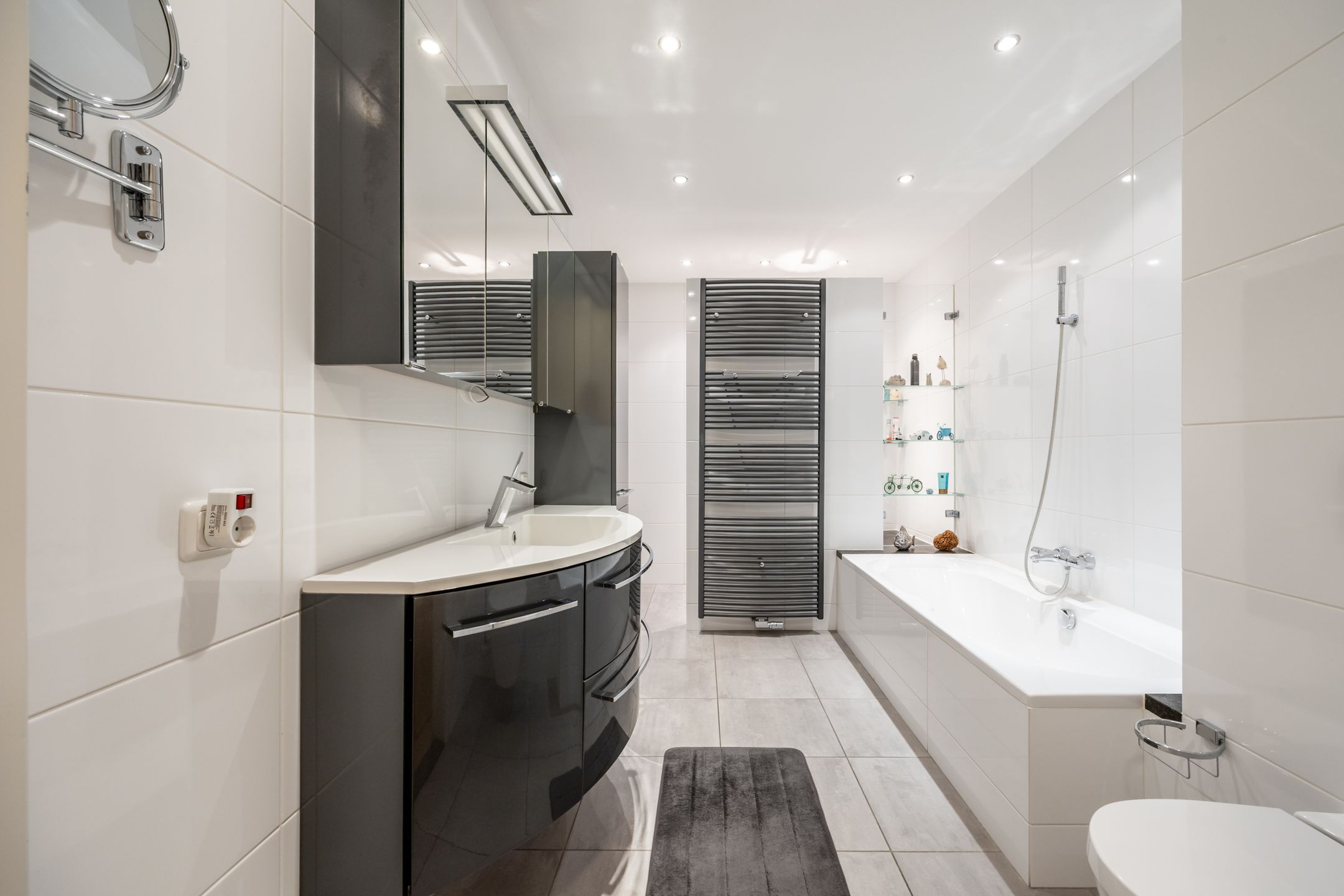 Photo 24 of Treslongstaete 6