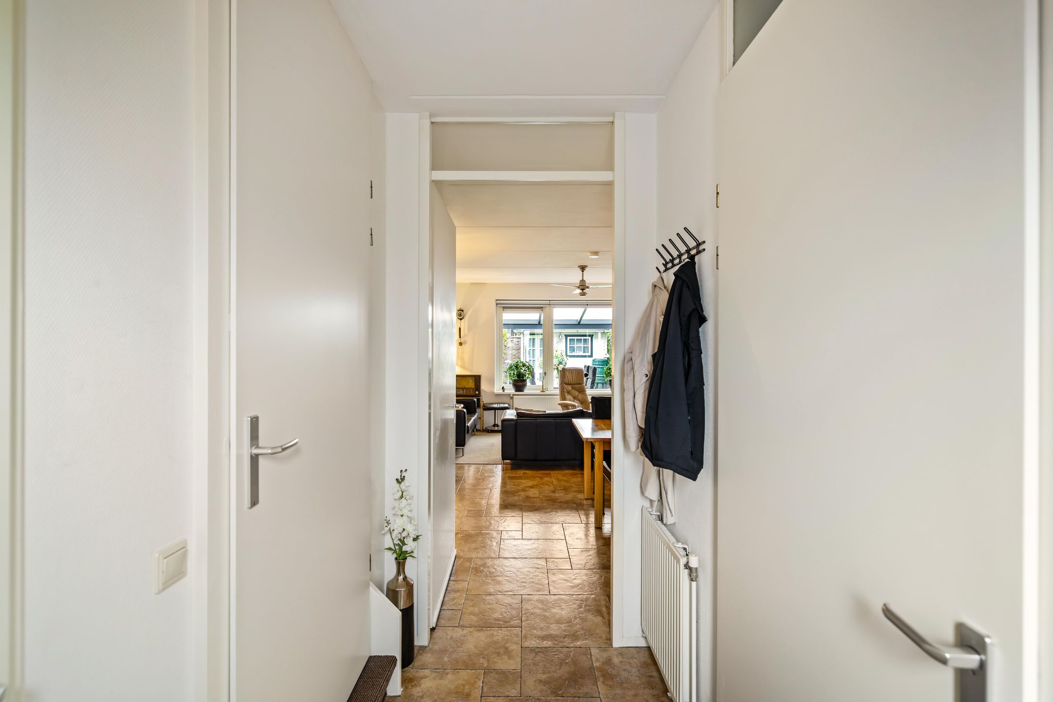 Foto 12 van Van Ostadestraat 26