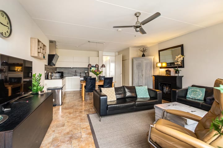 Foto 3 van Van Ostadestraat 26