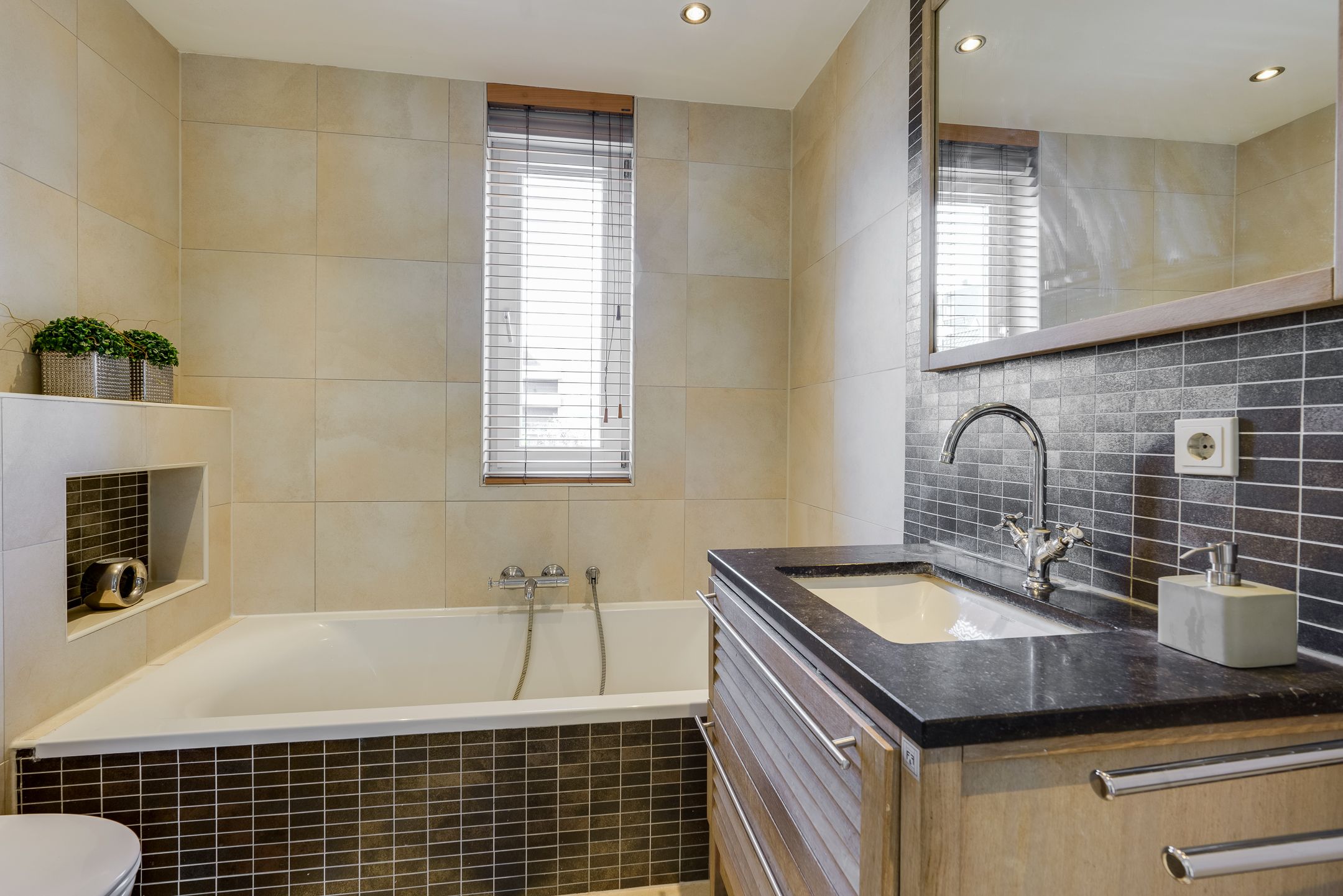 Foto 30 van Sportparkweg 98