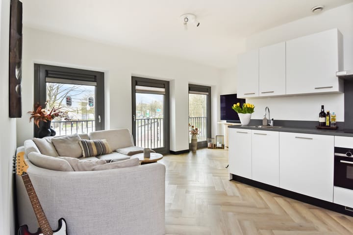 Photo 3 of Burgemeester Elsenlaan 319-F108