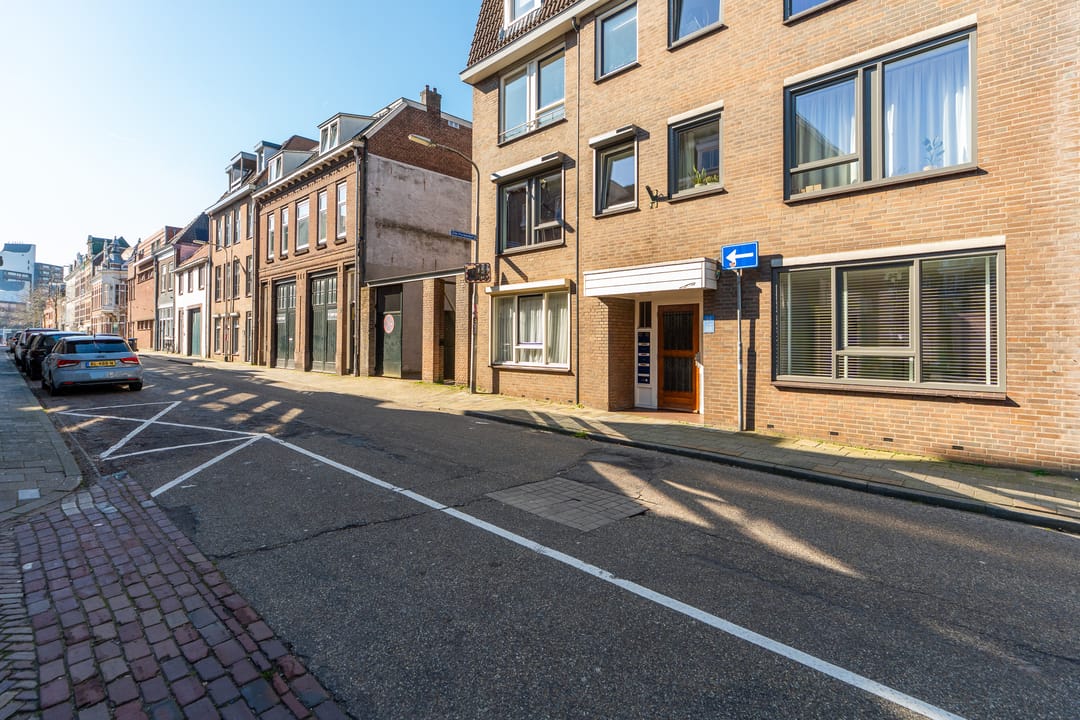 Foto 22 van Regulierstraat 80