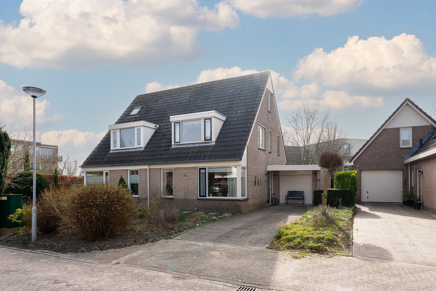 Photo 5 of Raadhuisplein 36