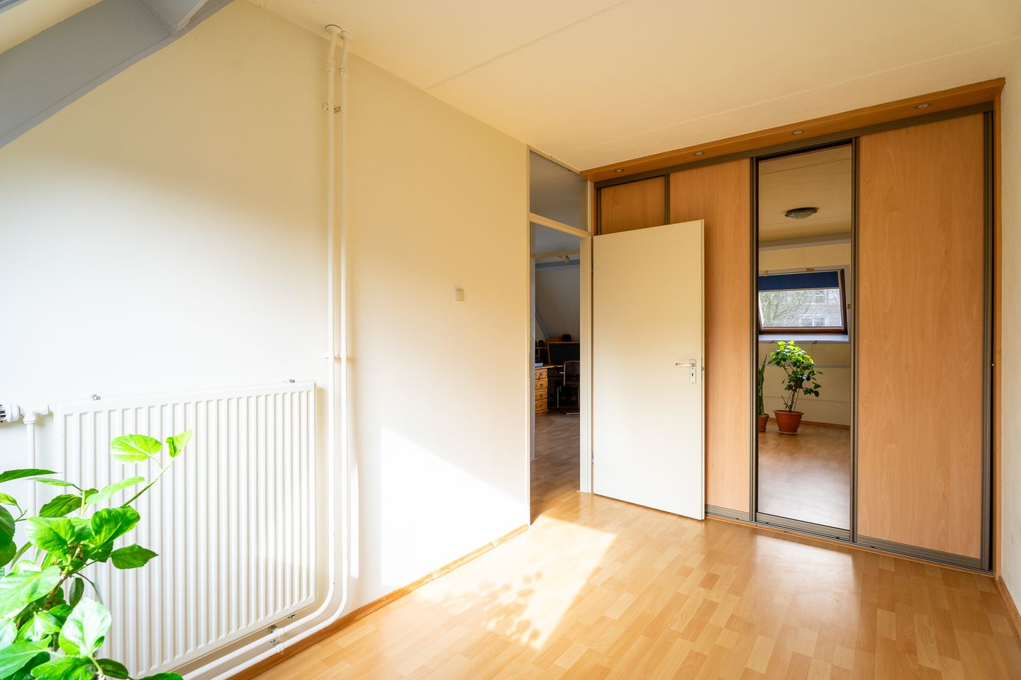 Photo 25 of Raadhuisplein 36