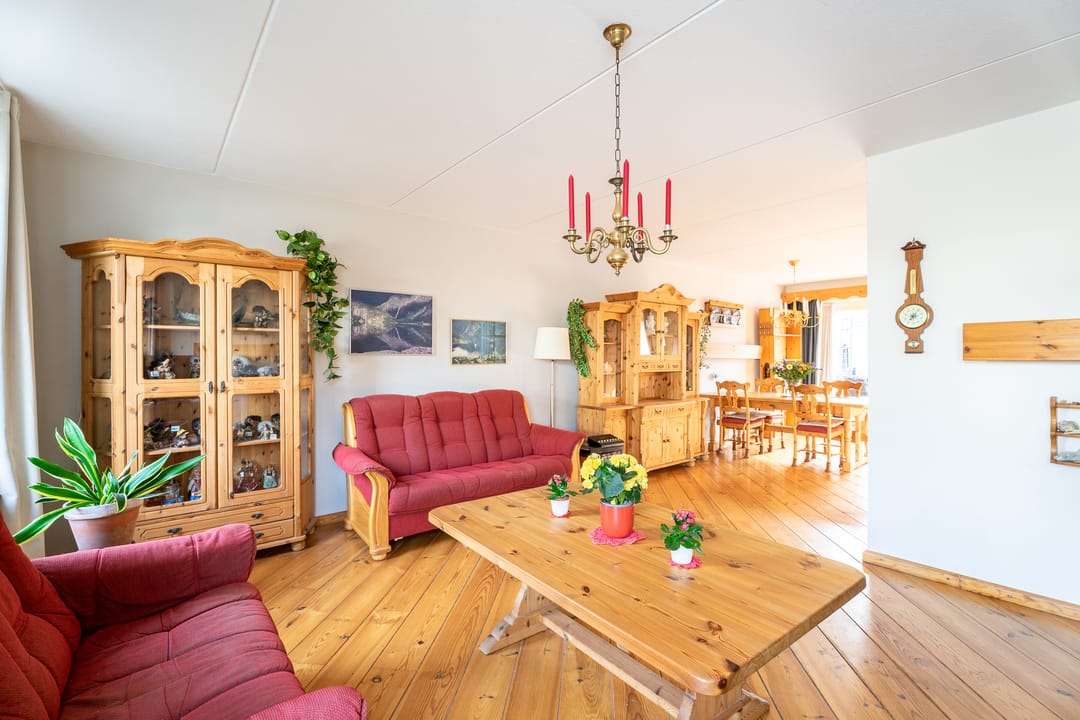 Photo 8 of Raadhuisplein 36