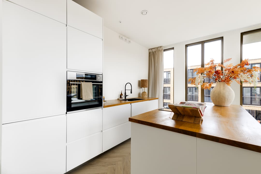 Photo 8 of Oosterkerkstraat 24