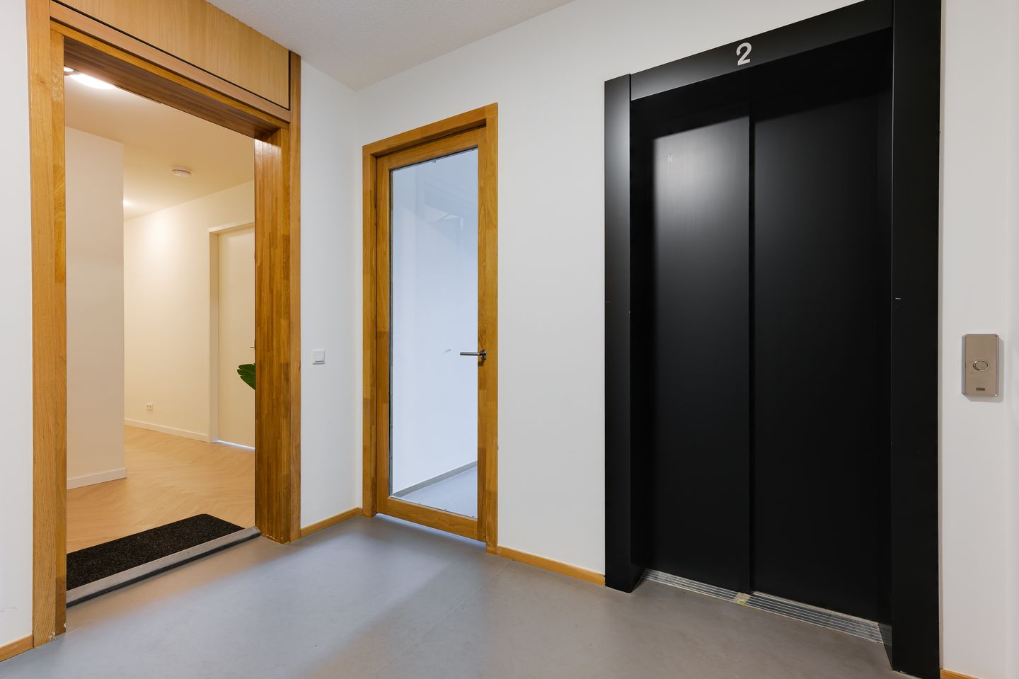 Photo 34 of Oosterkerkstraat 24