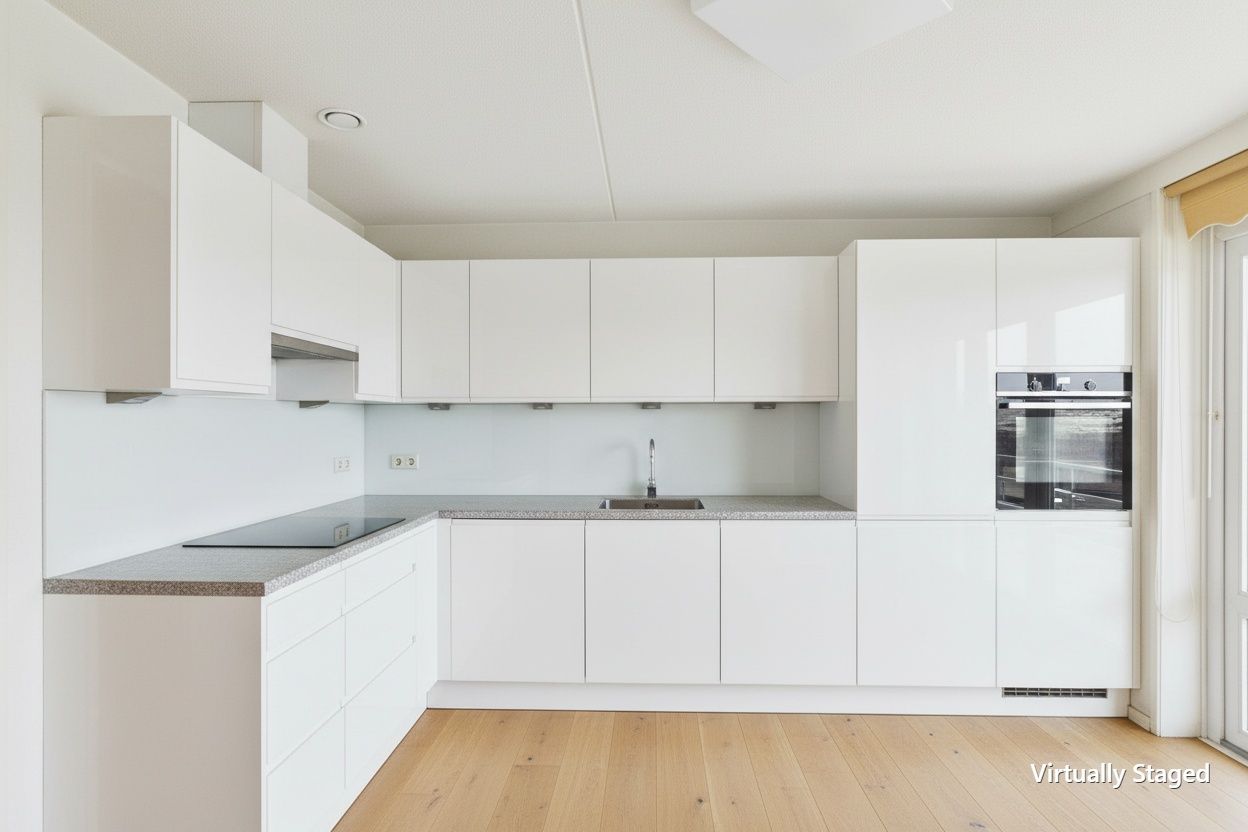 Spacious corner apartment with stunning Westerschelde view and private garage — 12