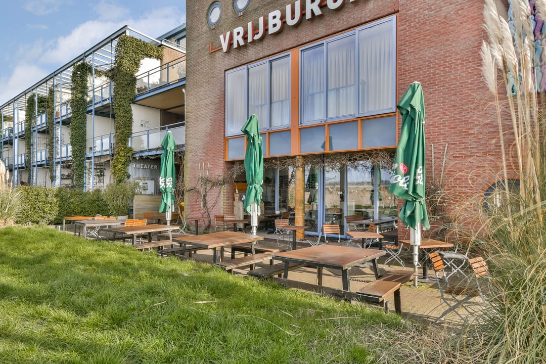 Foto 23 van Edward Masseystraat 1