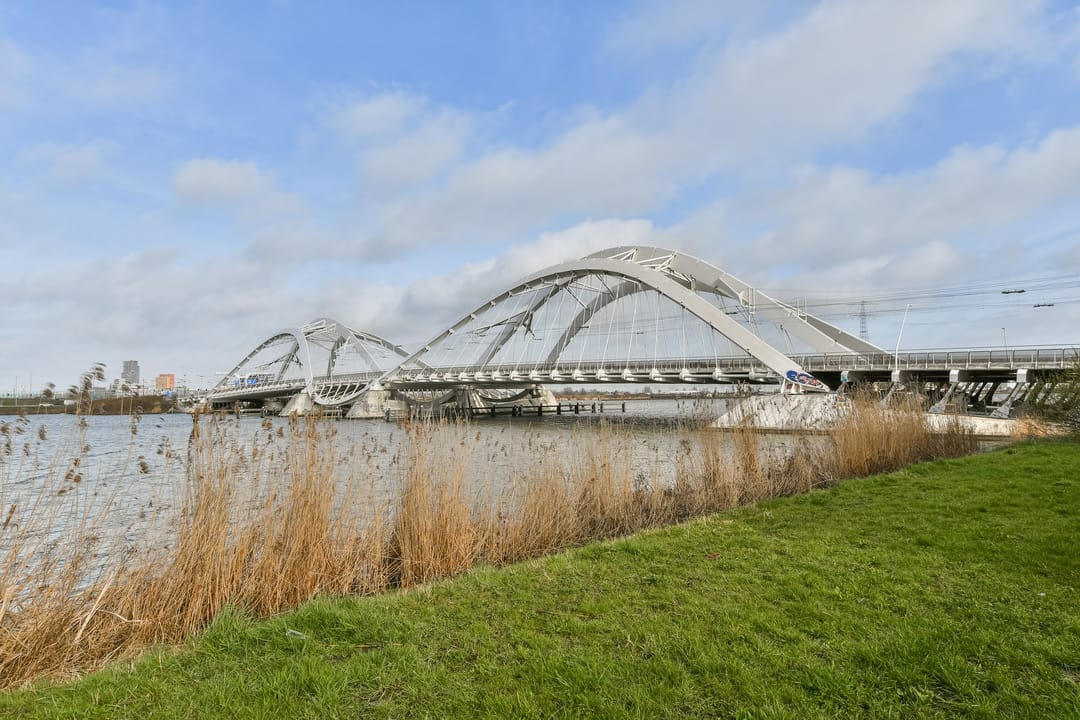 Foto 26 van Edward Masseystraat 1