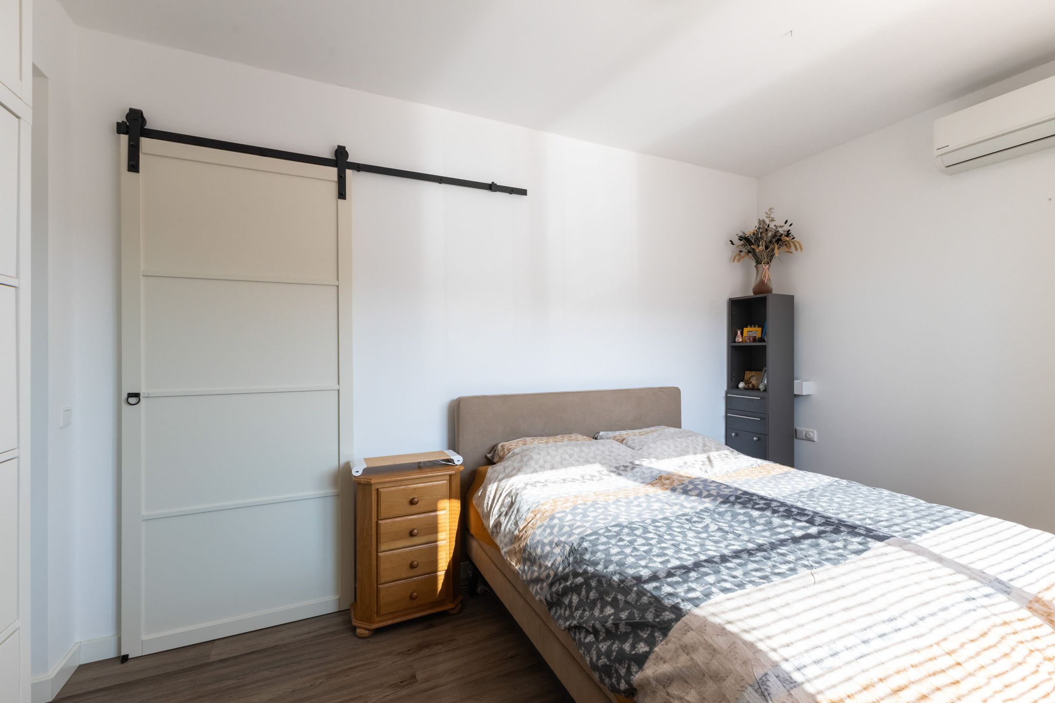 Foto 24 van Hildegard van Bingenweg 74