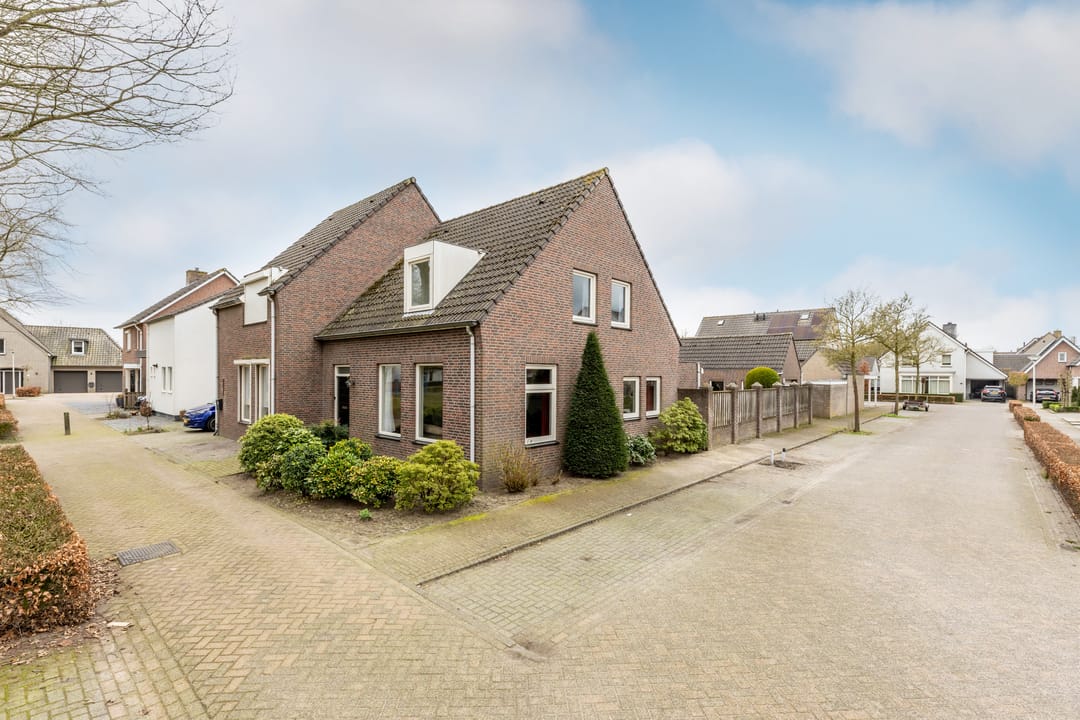 Foto 1 van Glazenmaker 2