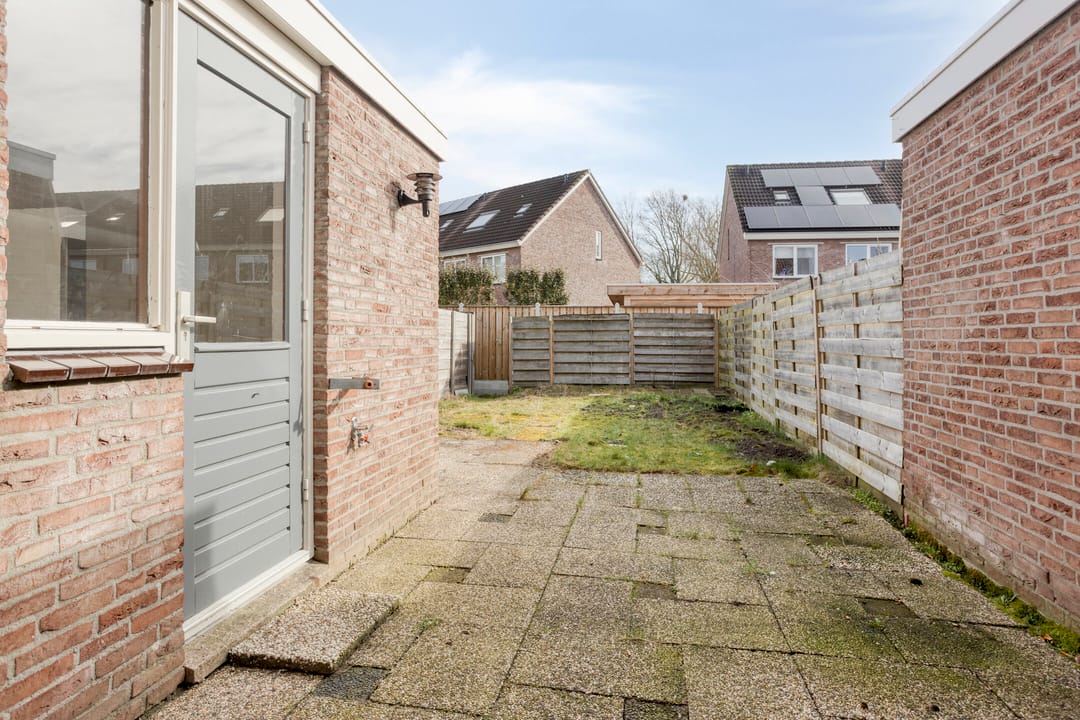 Photo 26 of Weerselosestraat 214