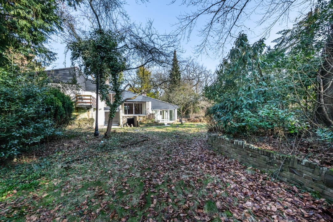 Detached Villa with Renovation Potential in Park Duin en Daal — 36