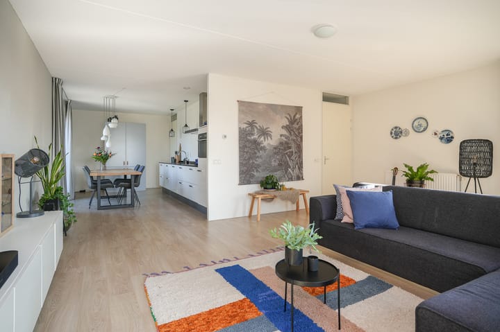 Photo 4 of Talmalaan 189