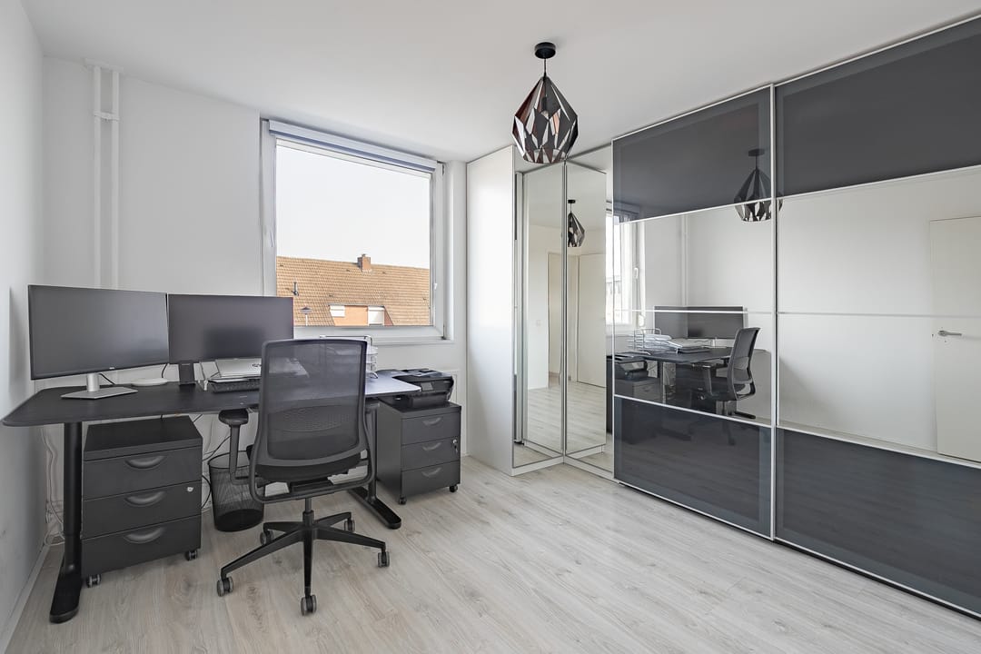 Photo 11 of De Hoof 9