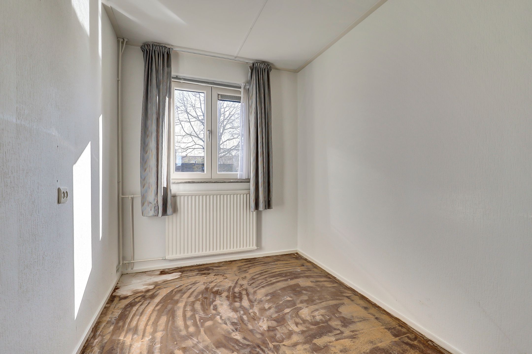 Charming Family Home with South-Facing Garden in Heumen — 29