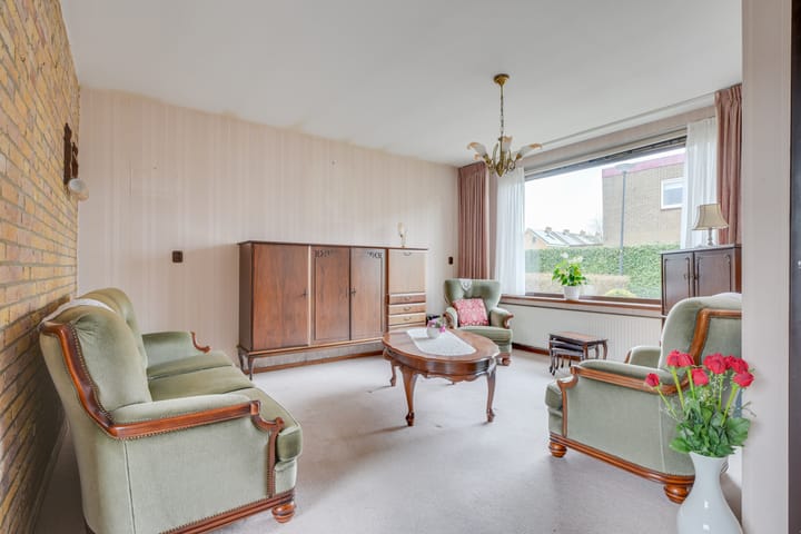 Photo 2 of Uranuslaan 7