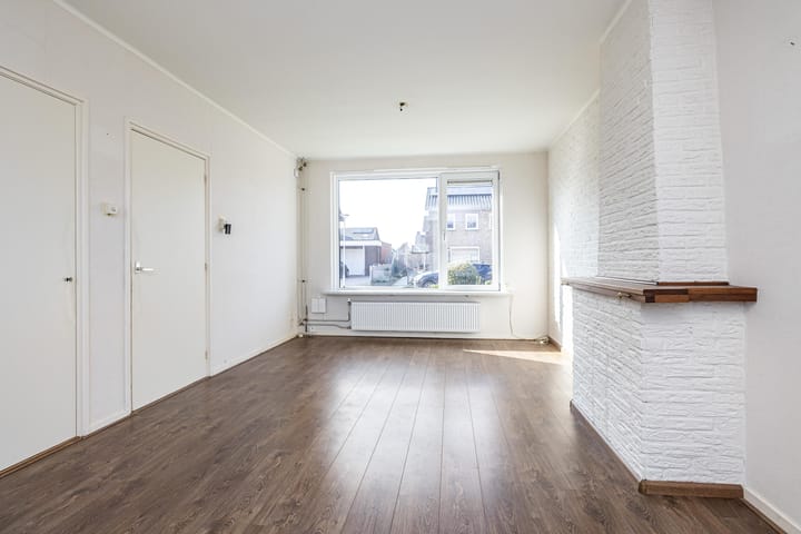 Foto 4 van Burg. Weimalaan 15