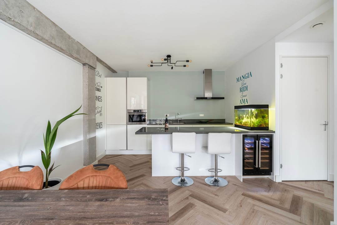 Foto 1 van Van Vollenhovenstraat 3-333