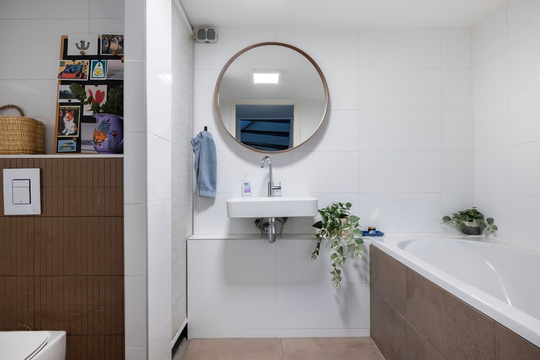 Photo 22 of Eemsteynstraat 24