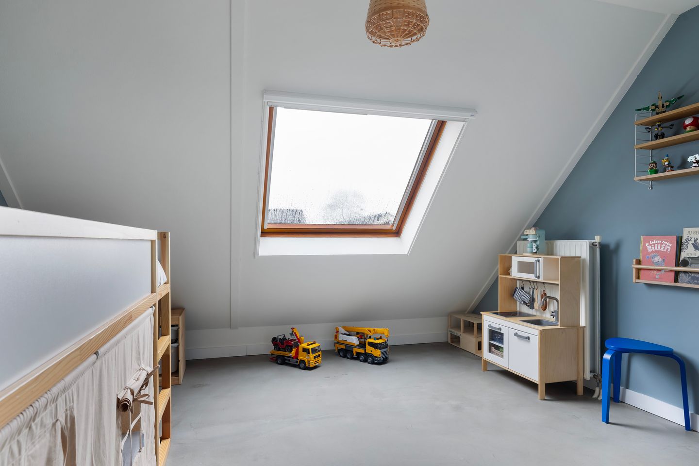 Photo 34 of Eemsteynstraat 24