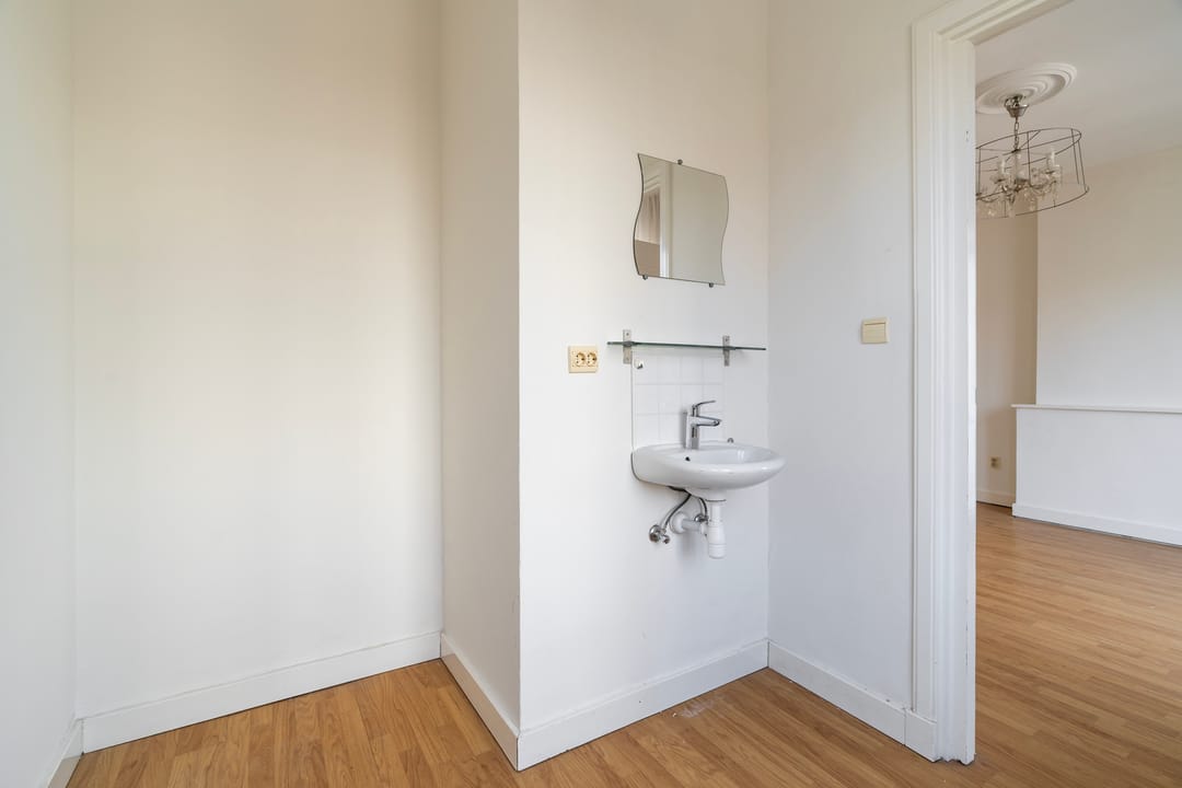 Foto 8 van Spoorstraat 2-B