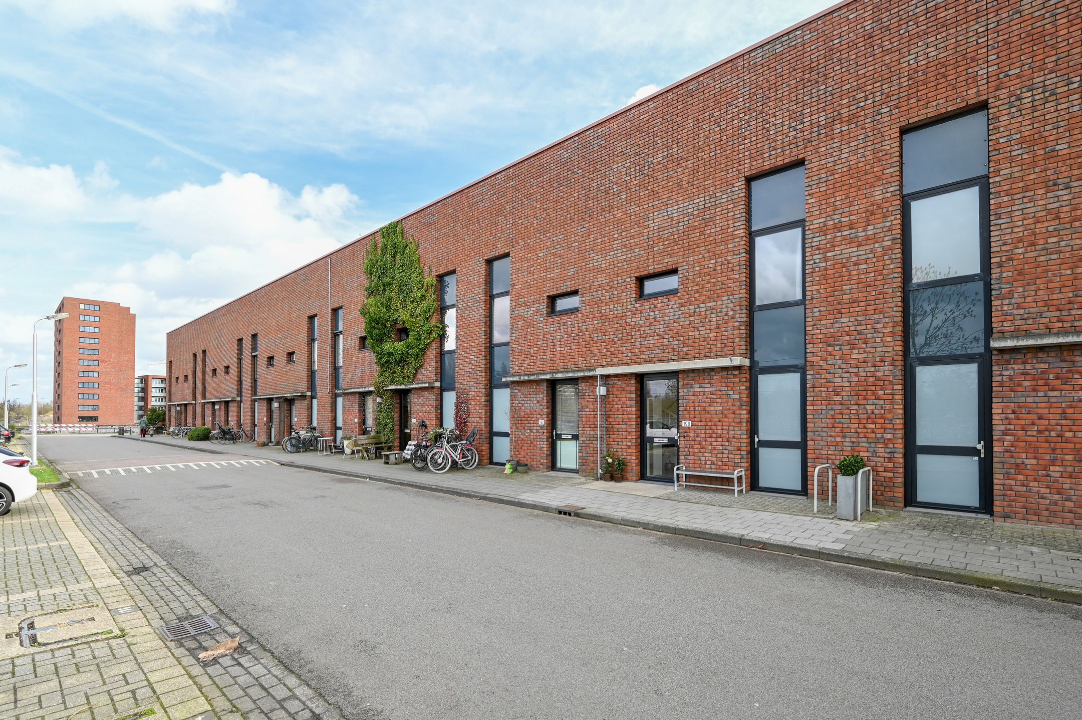 Photo 33 of Binckesstraat 190