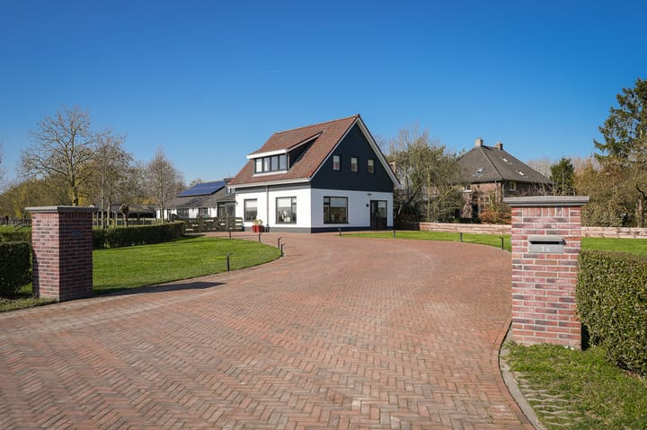 Langstraat 1-a main image