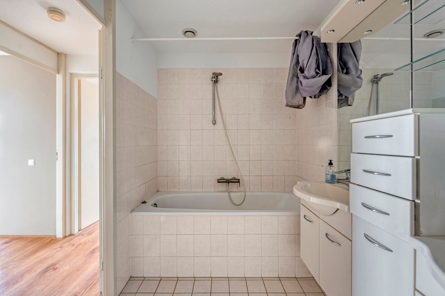 Photo 10 of Jan van Duivenvoordestraat 107