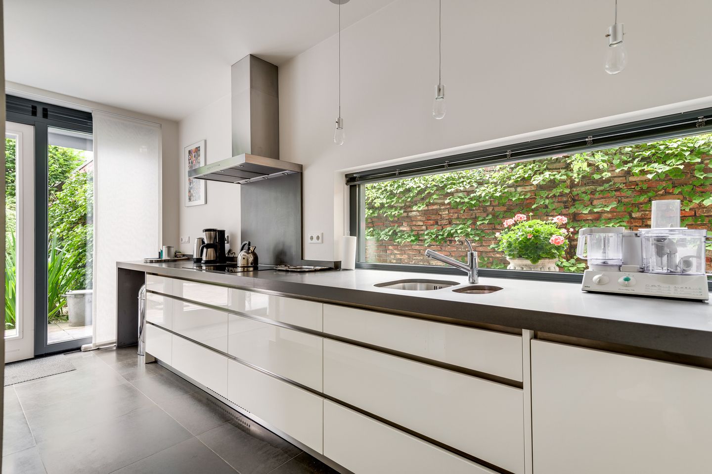 Photo 4 of Schoolstraat 16