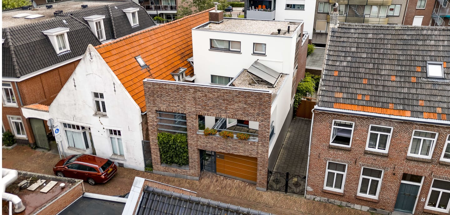 Photo 40 of Schoolstraat 16